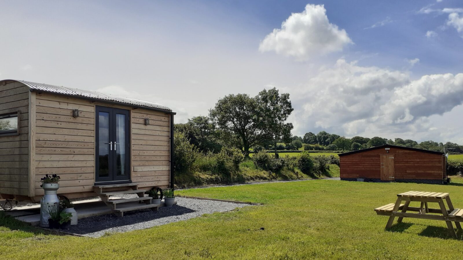 Cae Main Shepherds Hut