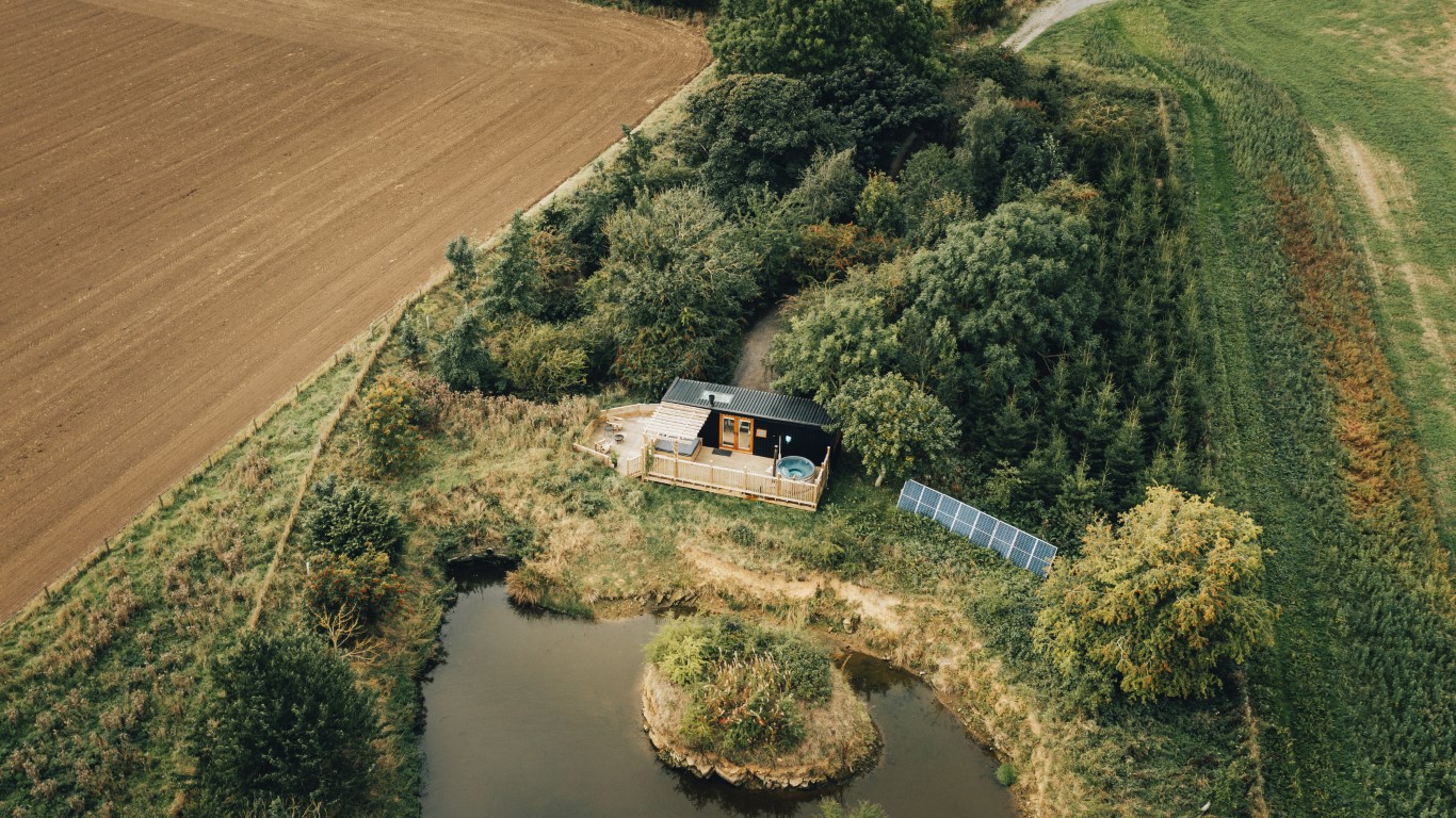 The Duck Pond Cabin