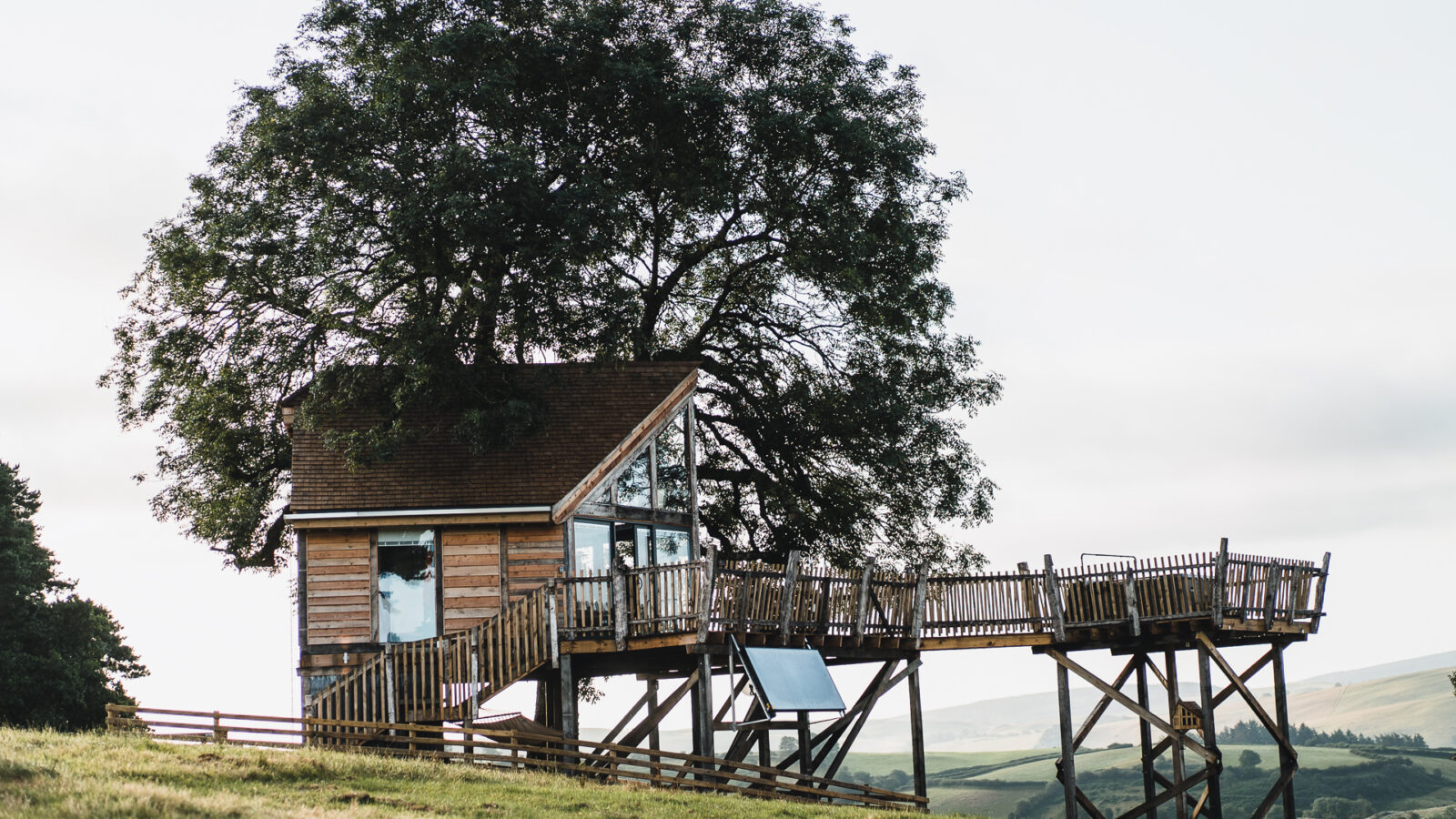 Cadwollen Treehouse