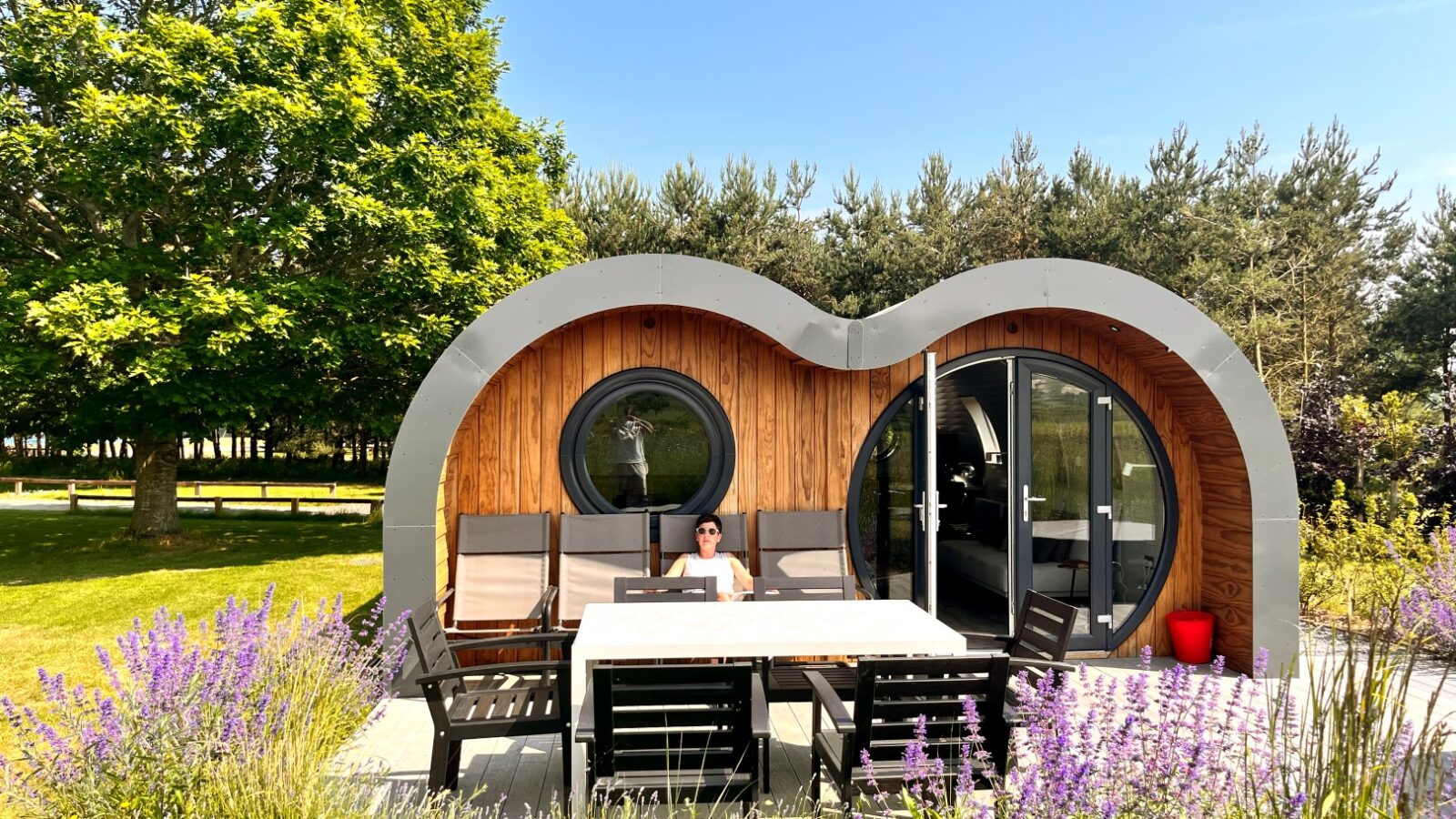 Mercury Eco Cabin