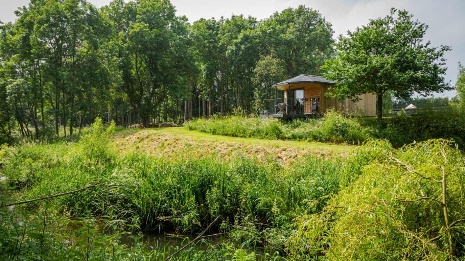 Riverside Cabins