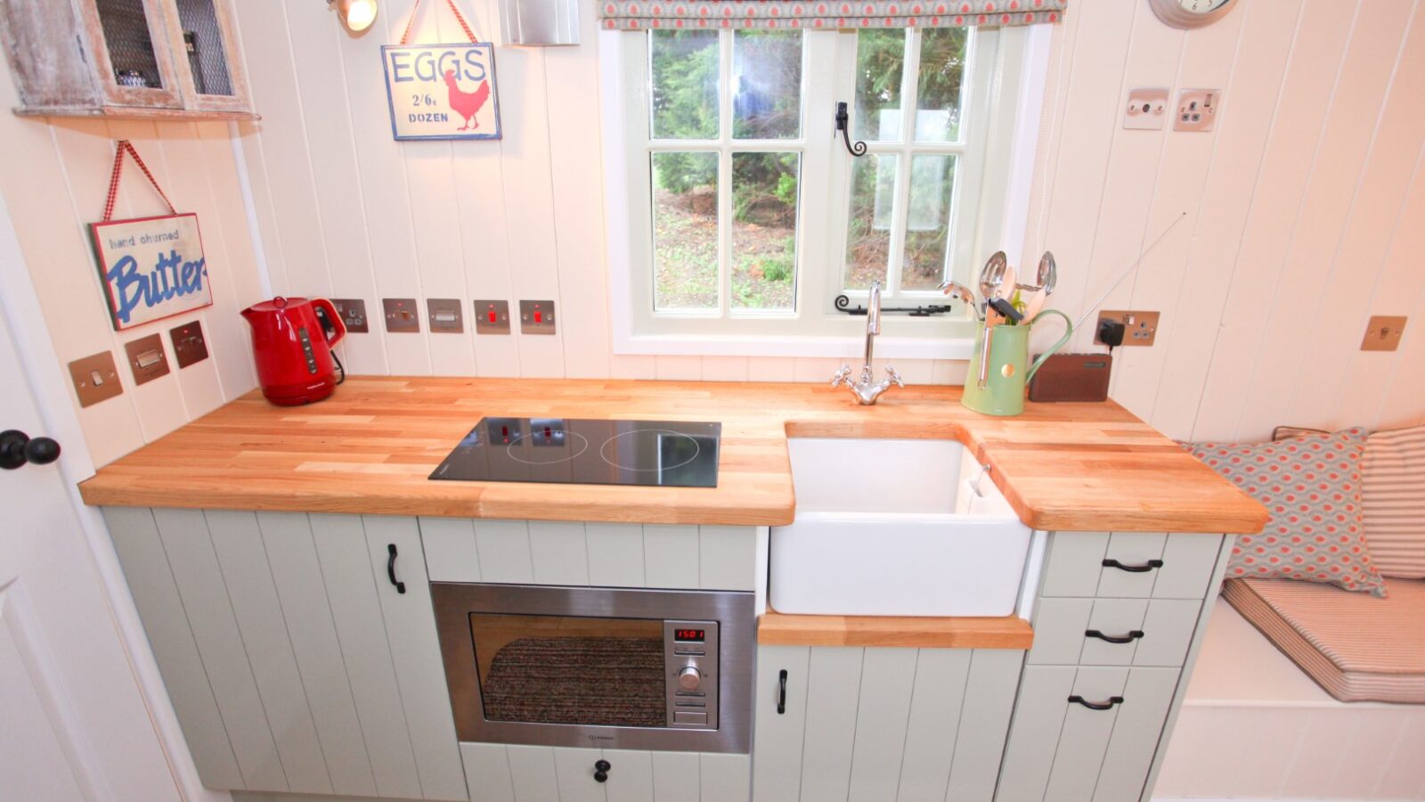 Abbey Farm Shepherds Huts