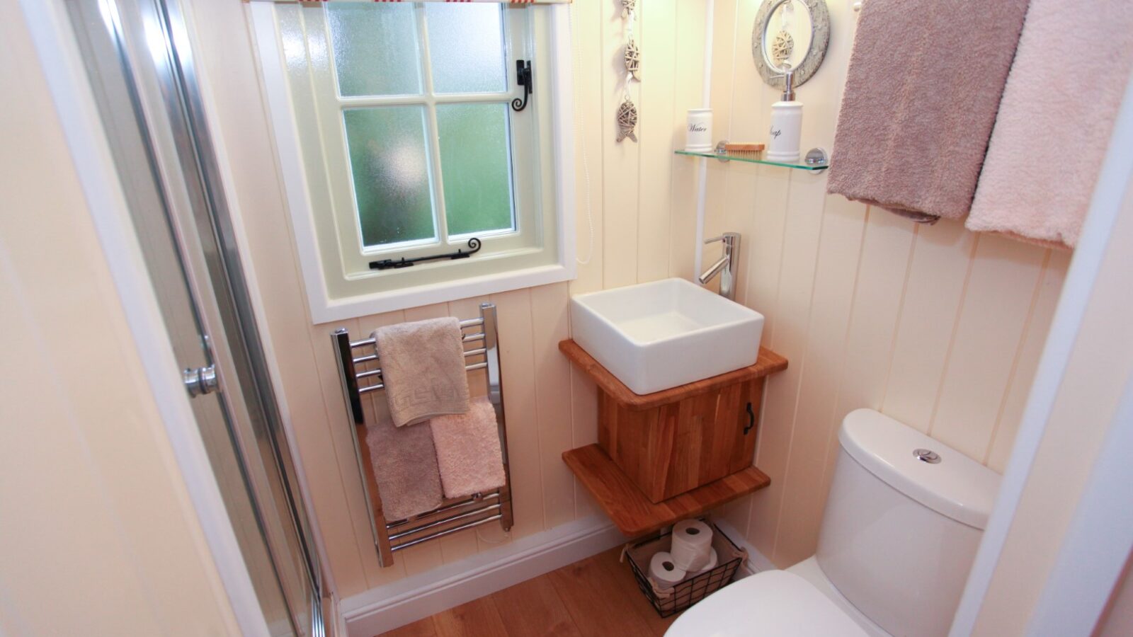 Abbey Farm Shepherds Huts