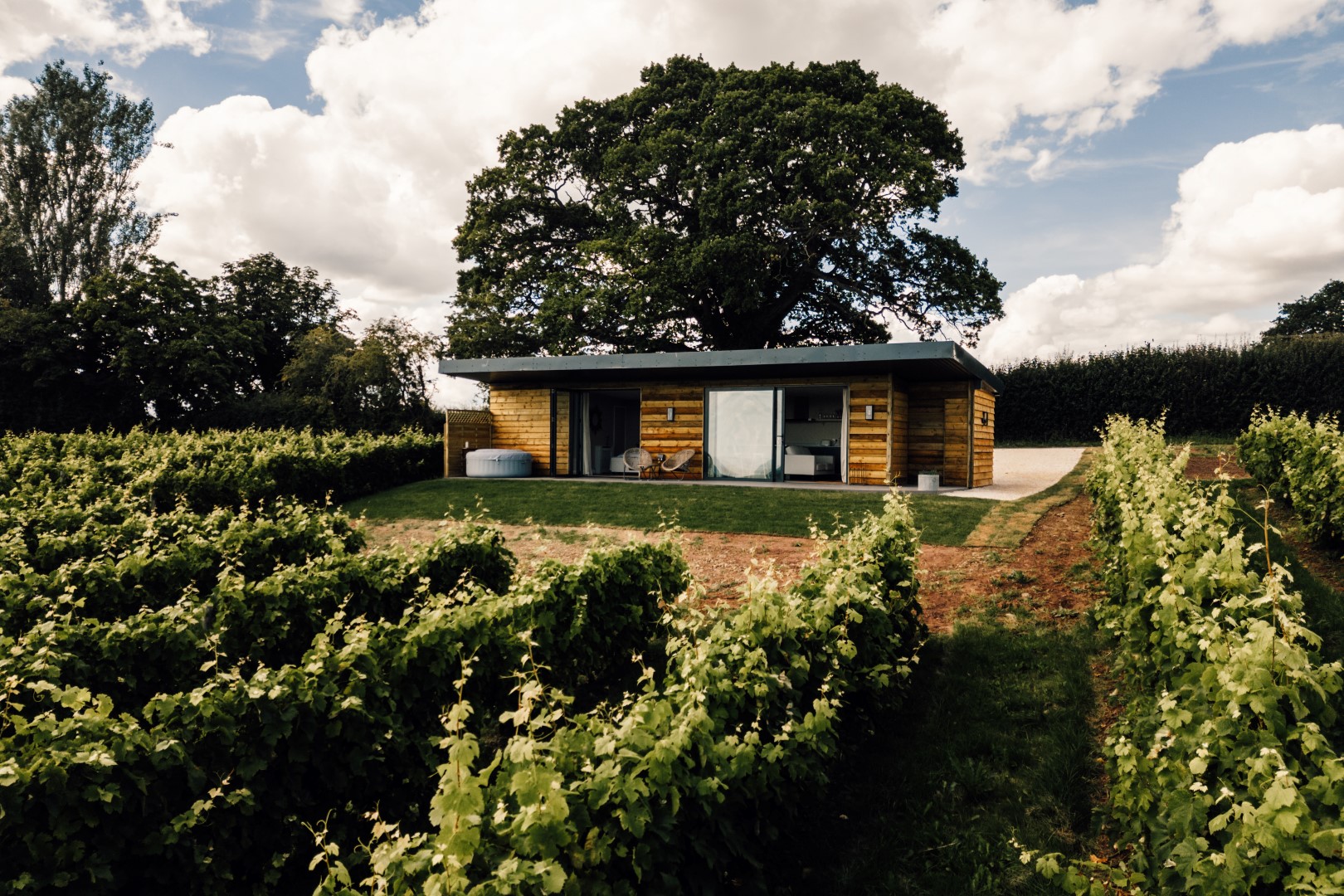 Stars and Vines Luxury Lodges minimoons in the UK