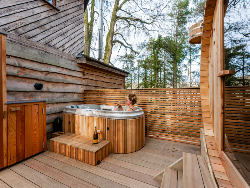 Ravendere Treehouse sauna Devon | Best treehouses UK | Spa treehouse | Treehouse with hot tub sauna | Luxury treehouse